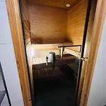 아파트 Kotimaailma - 5mh Rivitaloasunto,