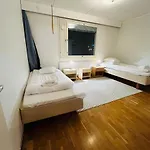 Kotimaailma - 5mh Rivitaloasunto, 아파트