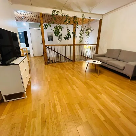 Kotimaailma - 5mh Rivitaloasunto, Vihti