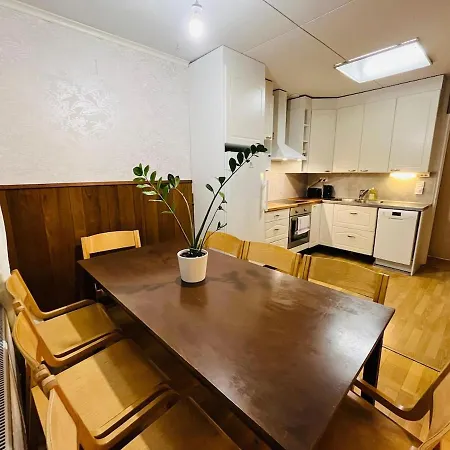 Apartment Kotimaailma - 5mh Rivitaloasunto, *